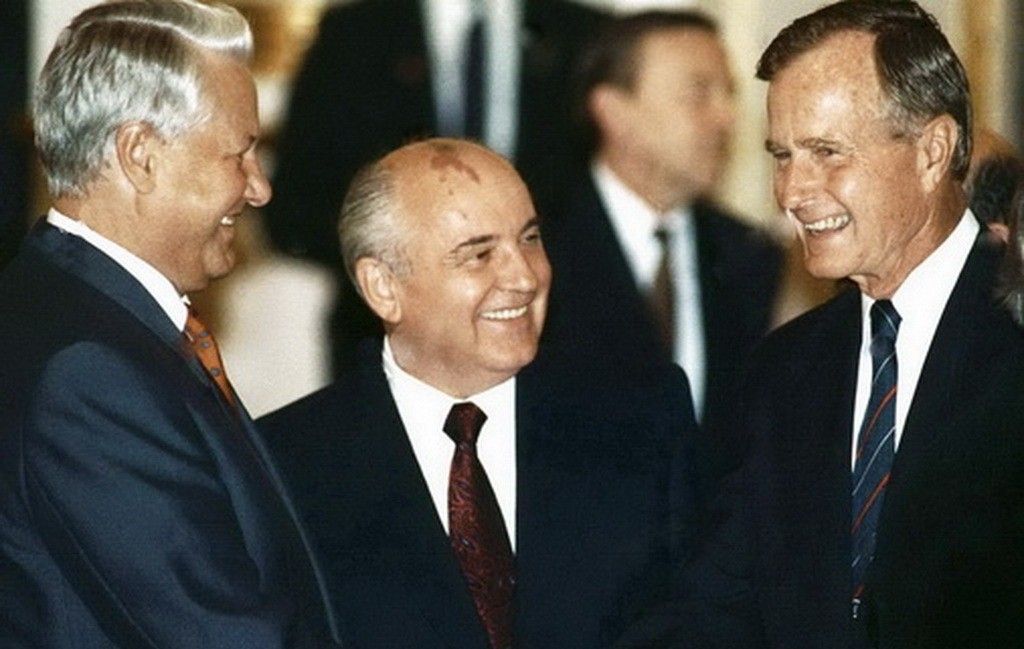 Ельцин, Горбачёв, Буш